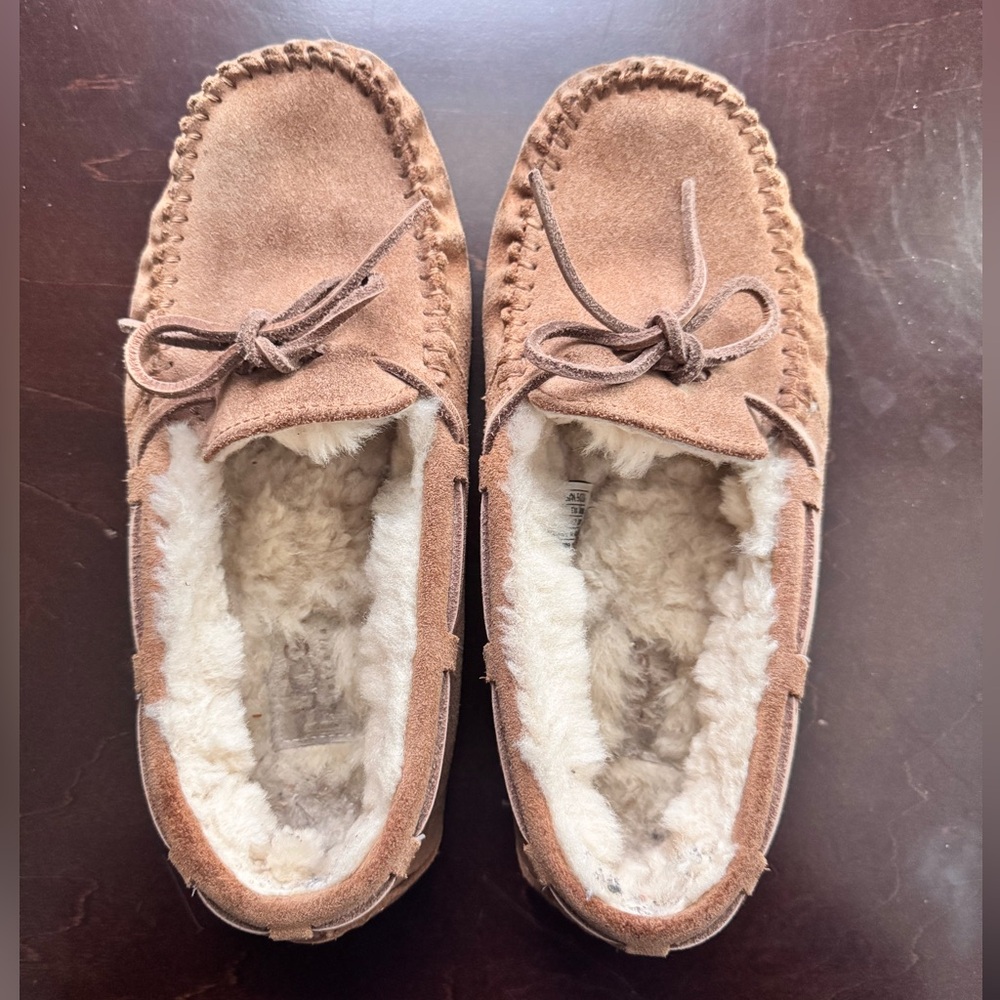 UGG Women's Slipper Moccasins